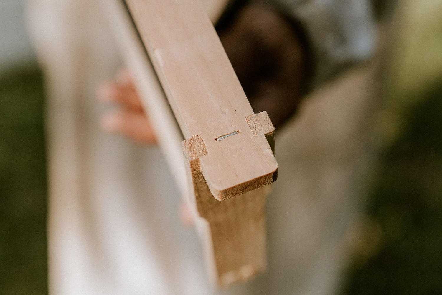 6-1/4 Medium Assembled Beekeeping Frame with Puracell™ Foundation - Double Wax image 9